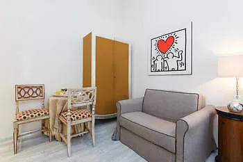 Esedra Relais بيت ضيافة