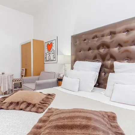 Esedra Relais 2* روما