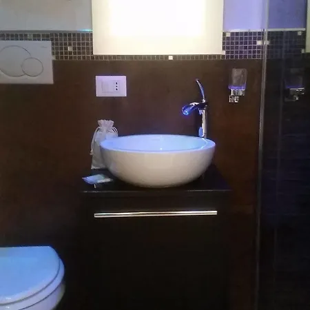 Esedra Relais Affittacamere 2*