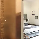 Esedra Relais בית הארחה
