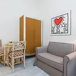 Esedra Relais בית הארחה