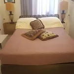 Esedra Relais בית הארחה