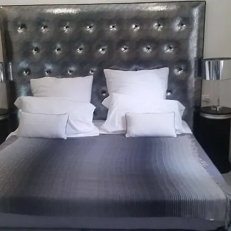 Πανσιόν Esedra Relais 2*