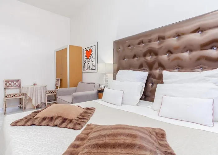 Esedra Relais 2* Rome